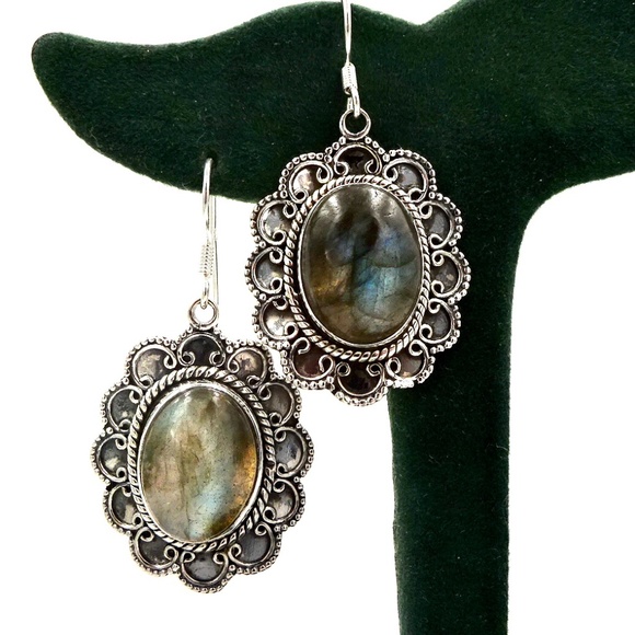 PTI Jewelry - PTI Sterling Silver Labradorite Dangle Earrings